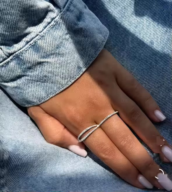 Fluid Wave Pavé Two-Finger Ring