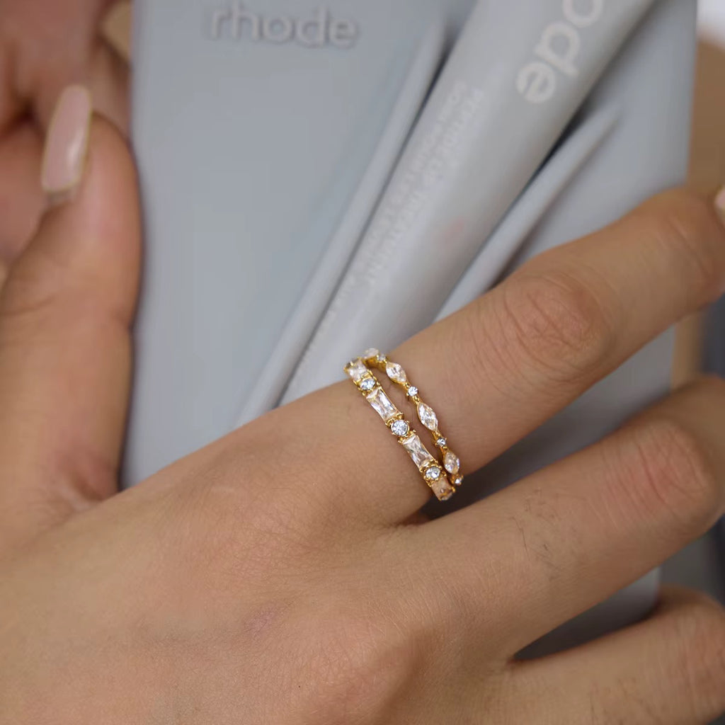 Minimal Baguette & Round Crystal Band