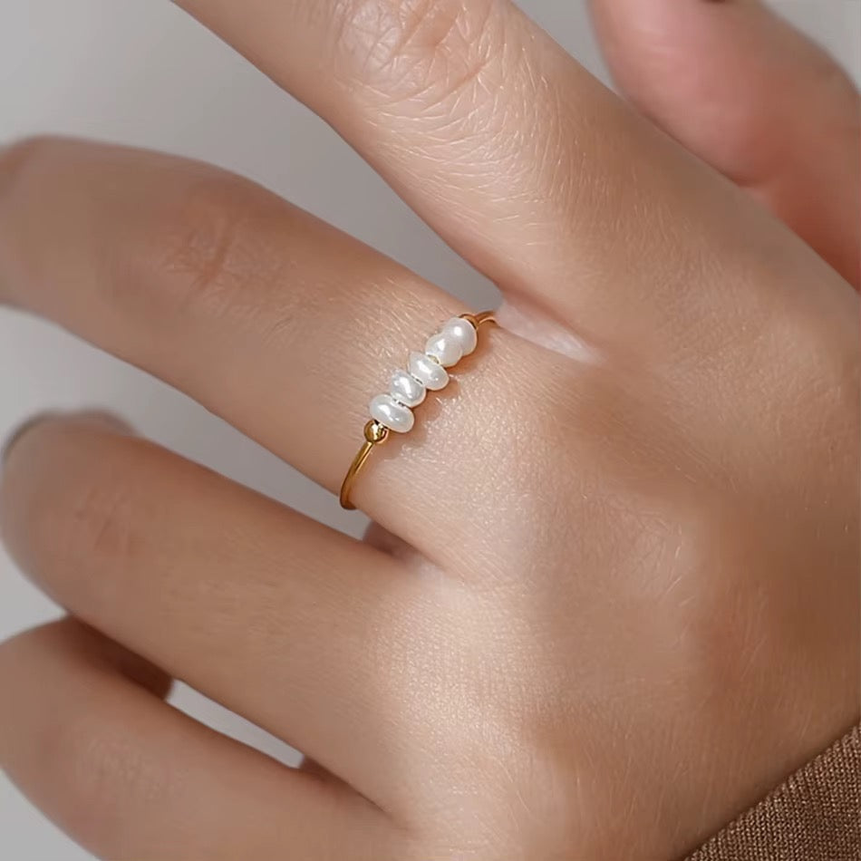 Mimi Rice Pearl Ring