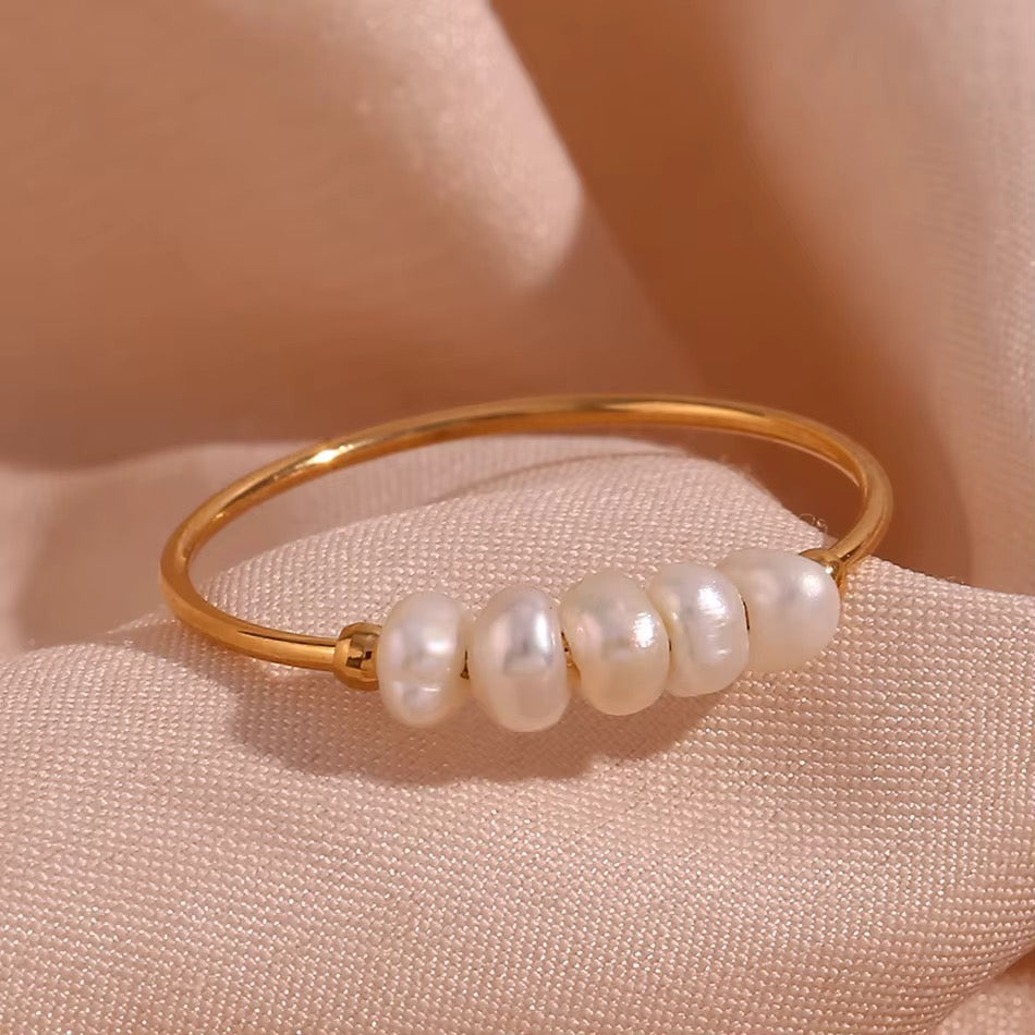 Mimi Rice Pearl Ring
