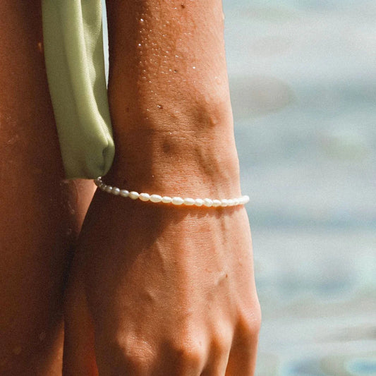 Whisper Pearl Bracelet