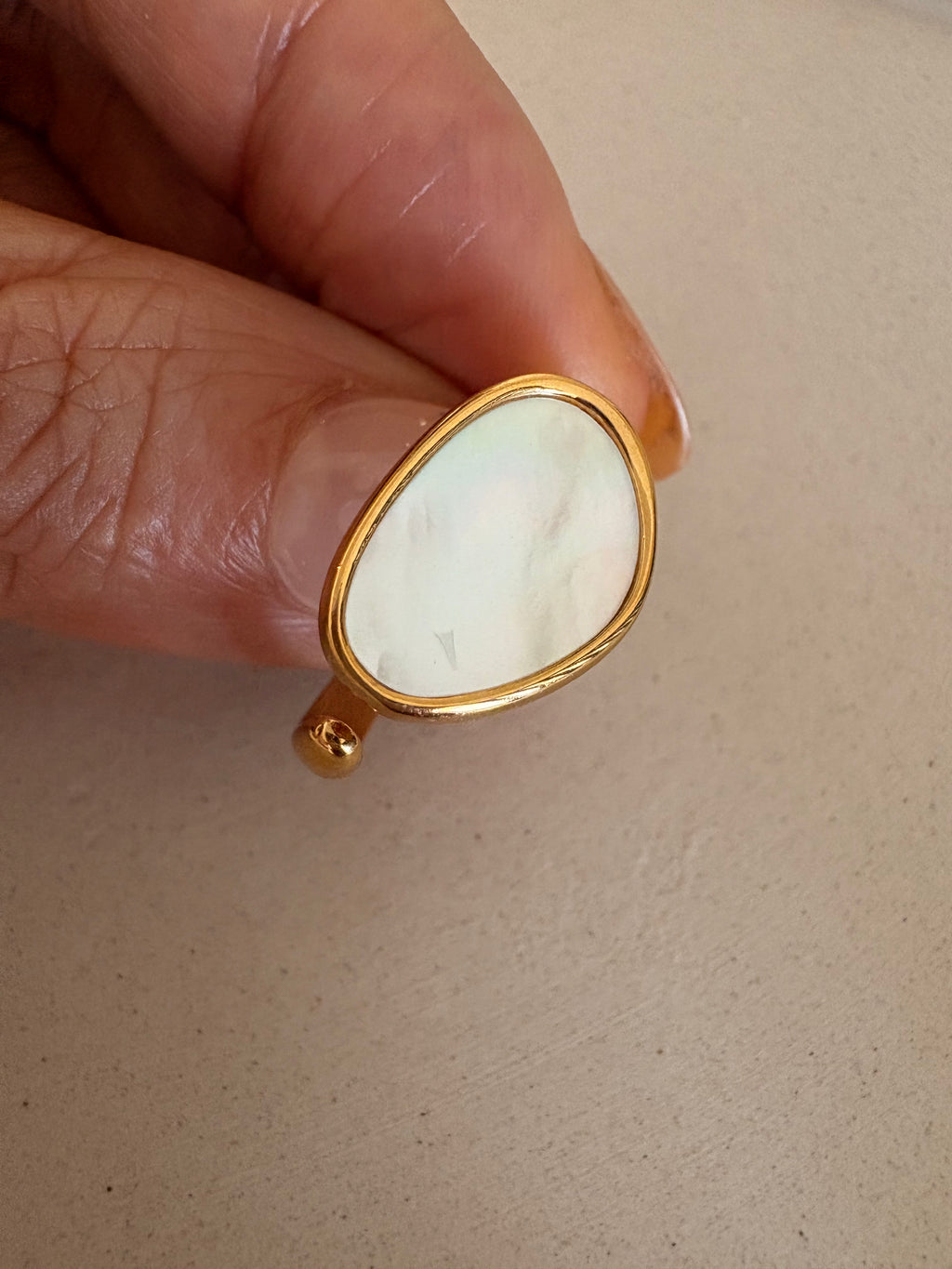 Lumi Shell Rings