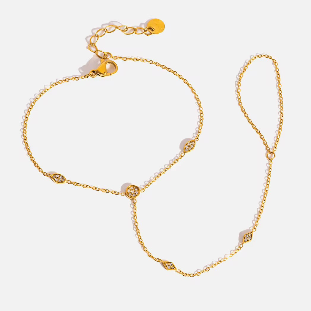 Pave Hand Chain