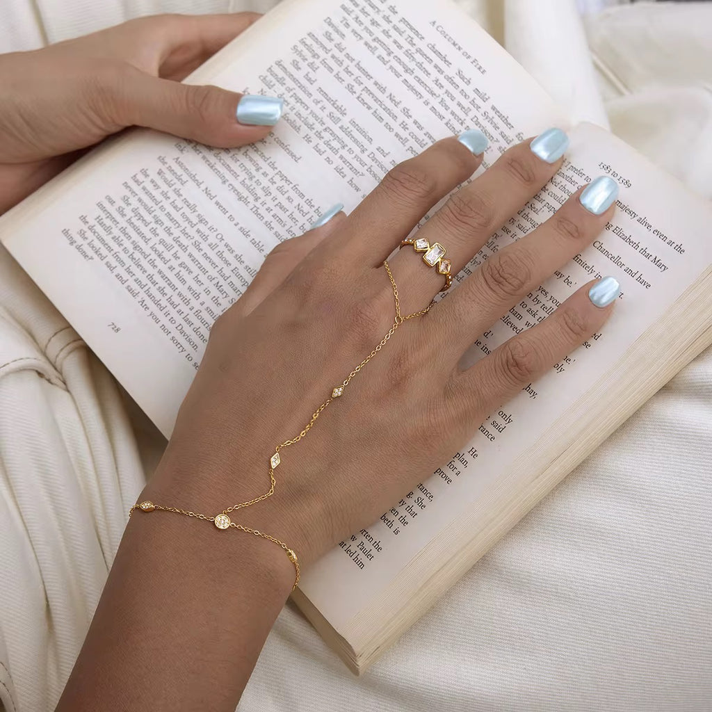Pave Hand Chain
