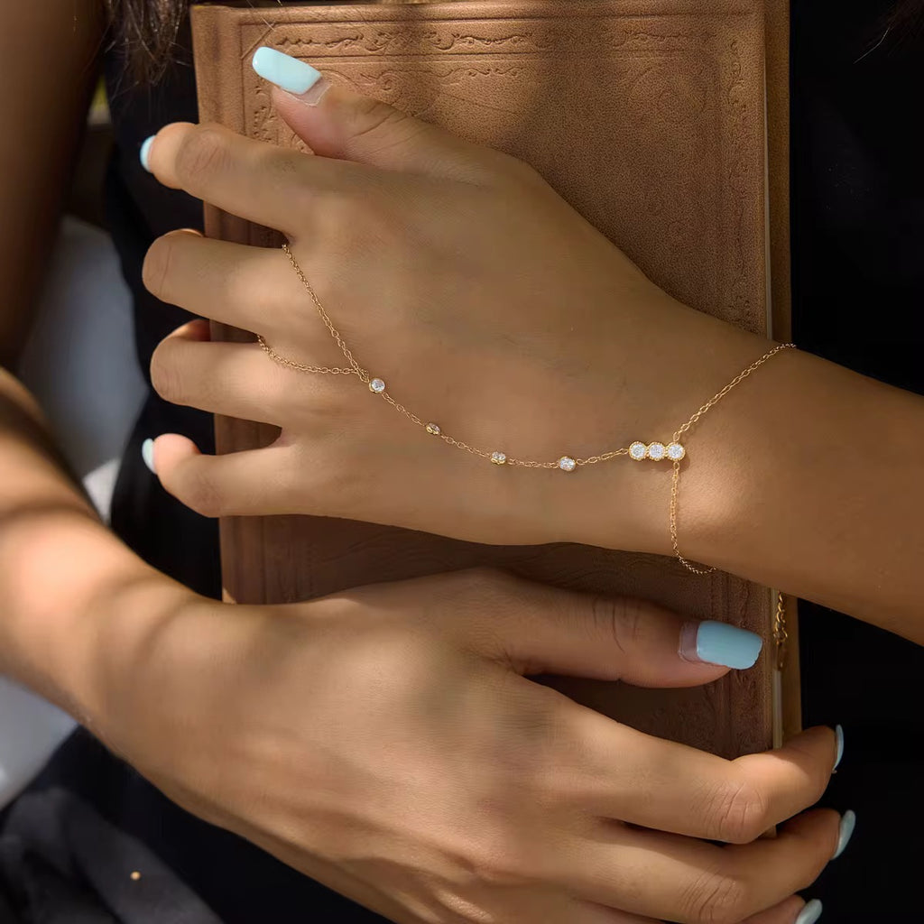 Lumi Hand Chain