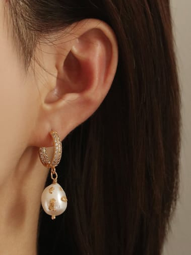 Lumi Pearl Hoops