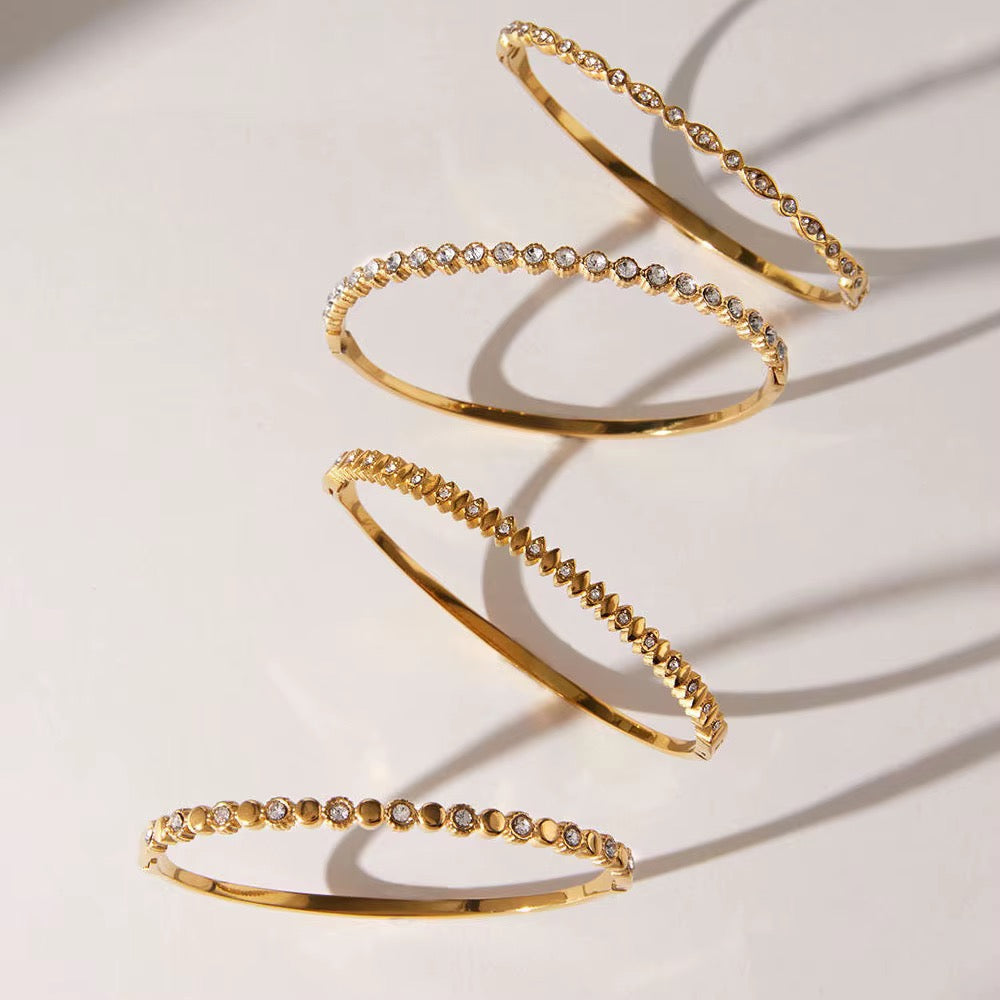 Muze Dot & Stone Bangle